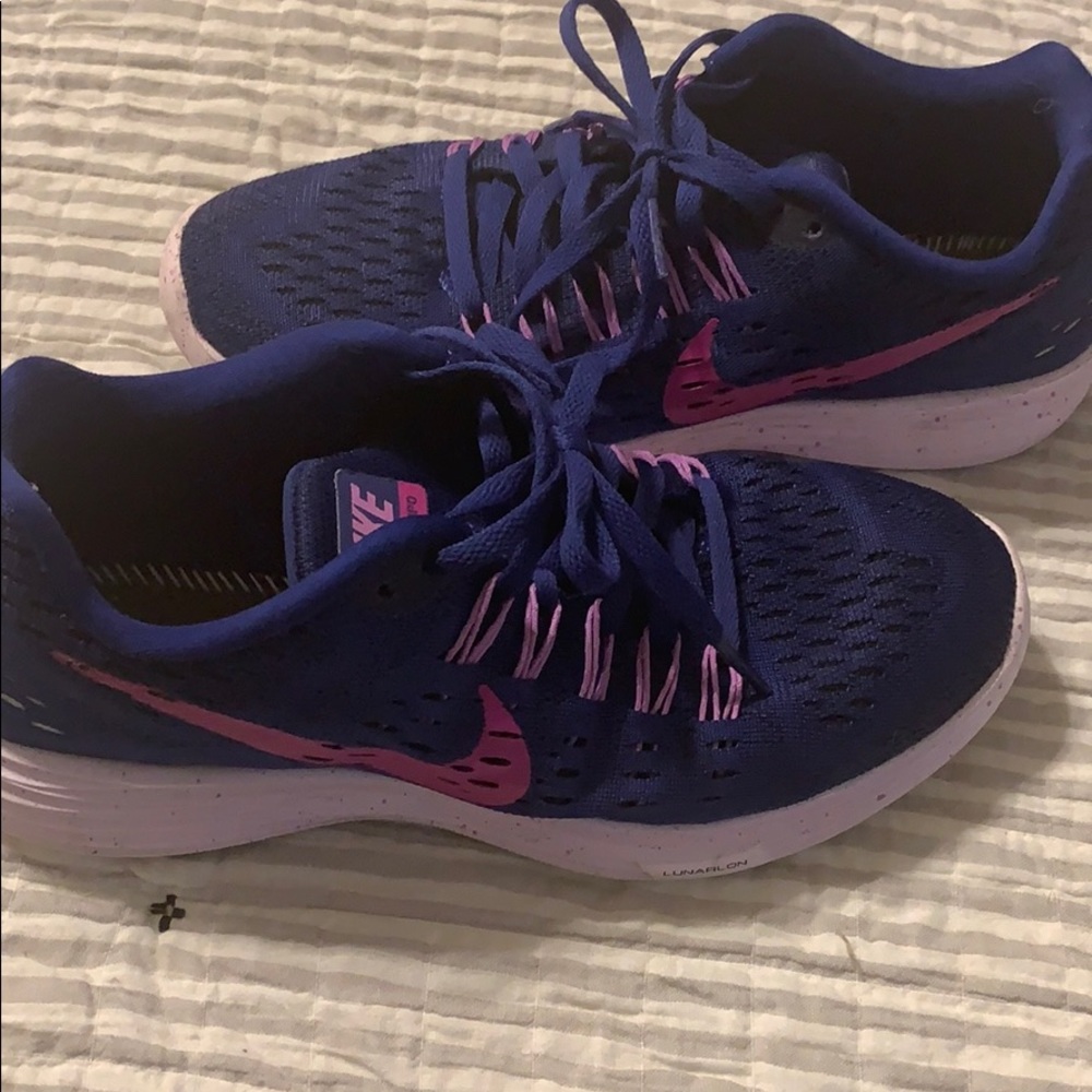 Nike lunartempo size 7.5
